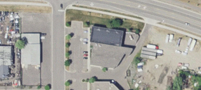 2265 Wayzata Blvd