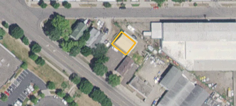 475 Como Ave
