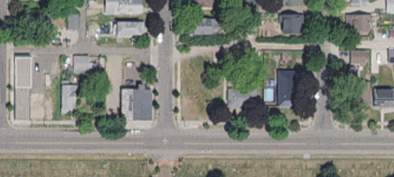859 Frnt Ave