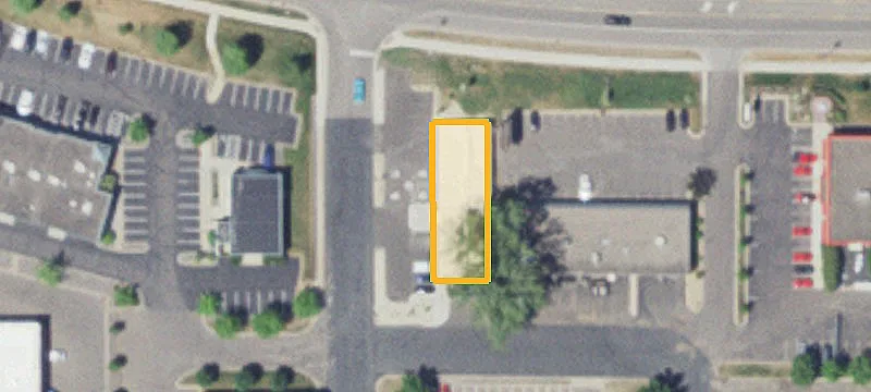 2069 Wayzata Blvd