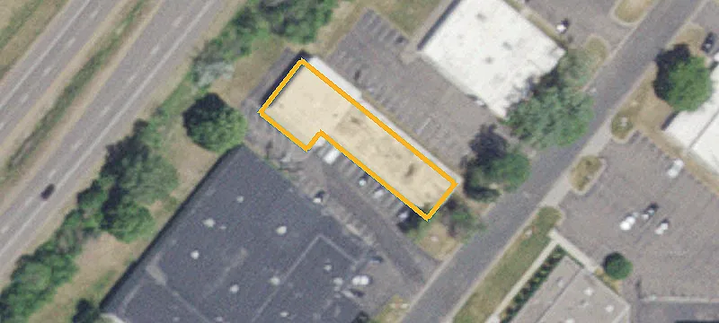 2912 Anthony Ln