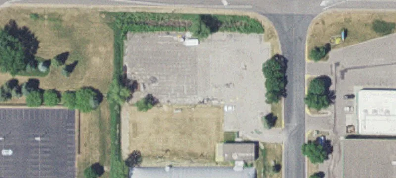 2465 Wayzata Blvd