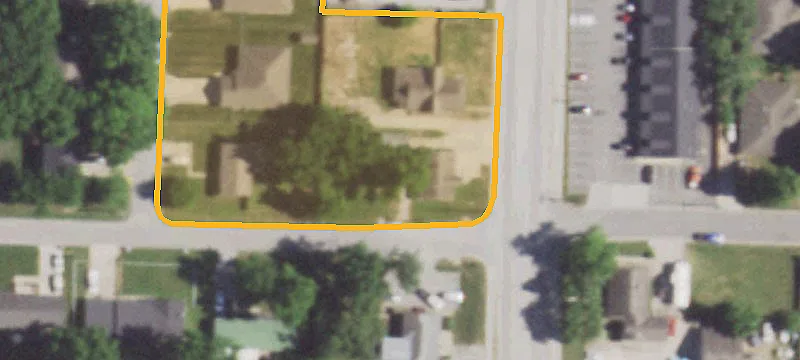 200 Main St