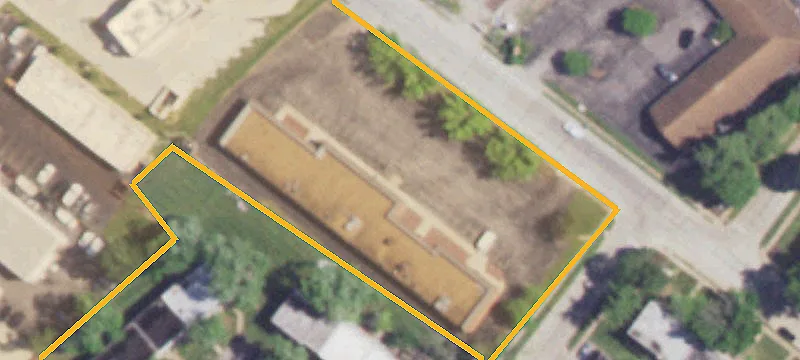 400 Chez Paree Dr