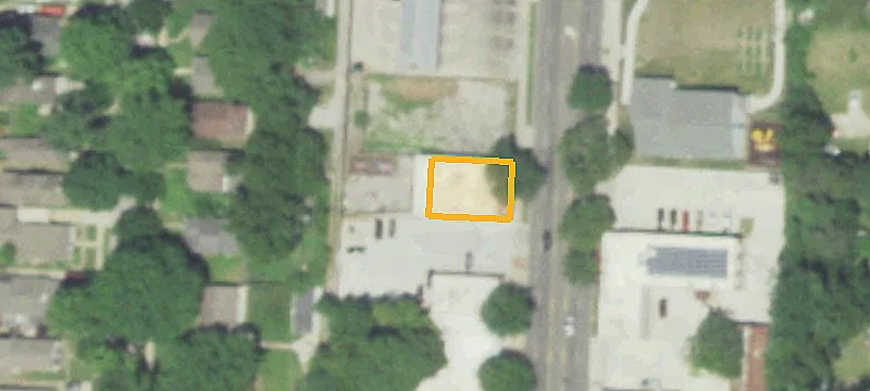 6016 Troost Ave