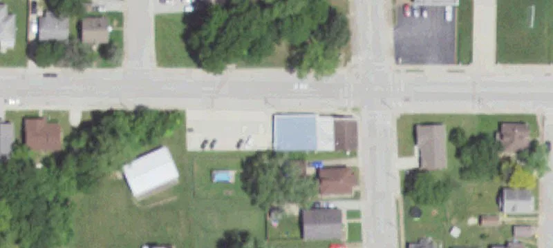 300 Main St