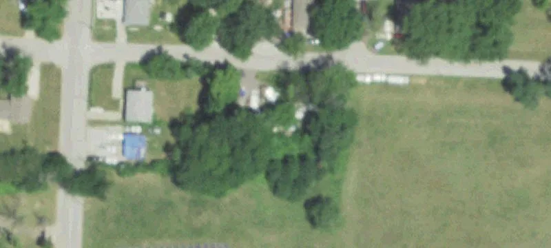 4702 Lawn Ave