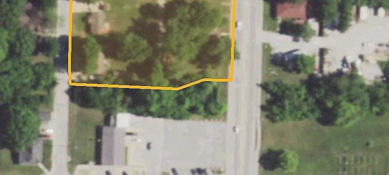 606 Main St