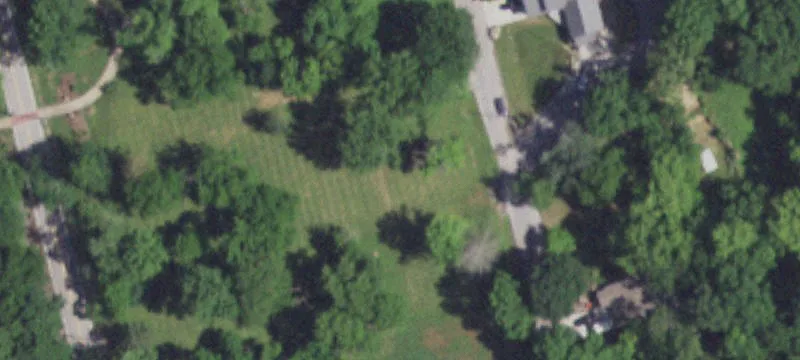 320 Jefferson Ave