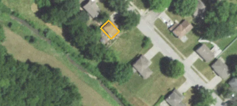 8001 Southview Dr