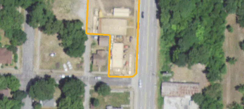 502 Main St
