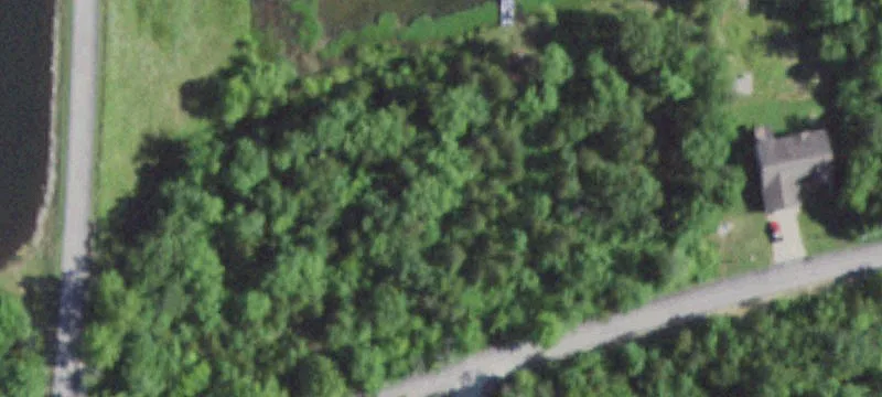 1062 Lakeshore Dr