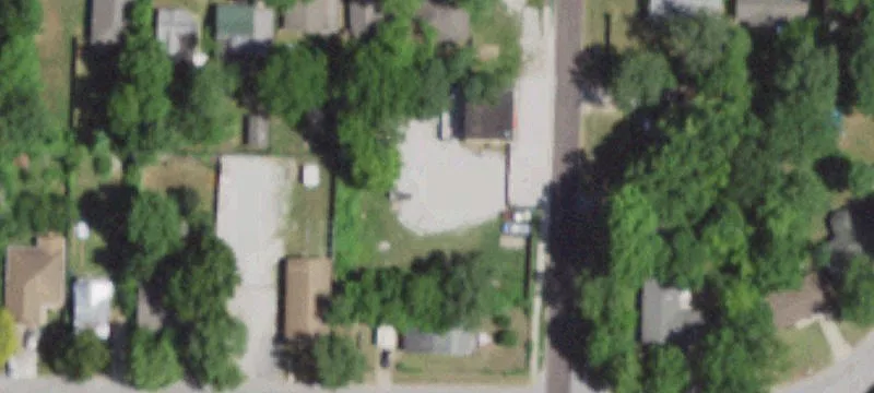 811  Ave