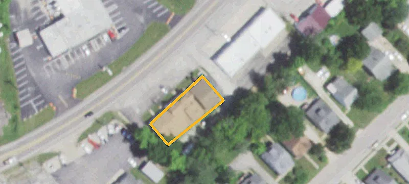 782 Commercial Ave
