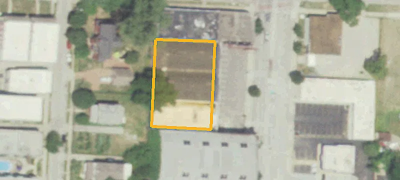 3604 Main St