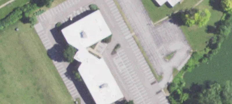975 Hornet Dr