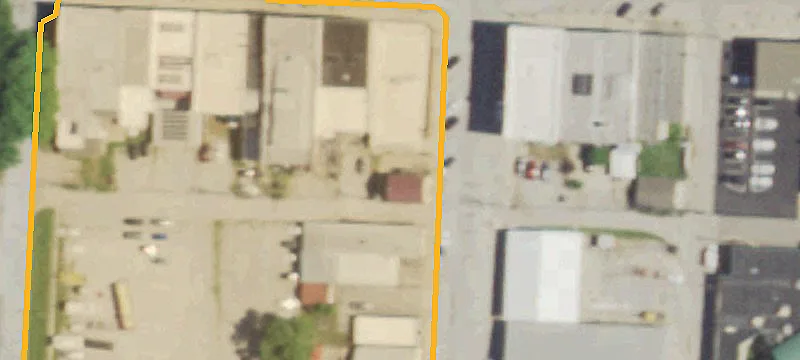 3rd St Chestnut N