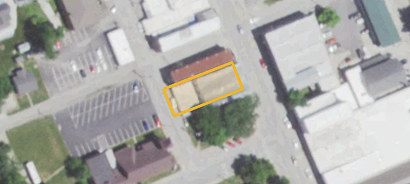 521 Main St