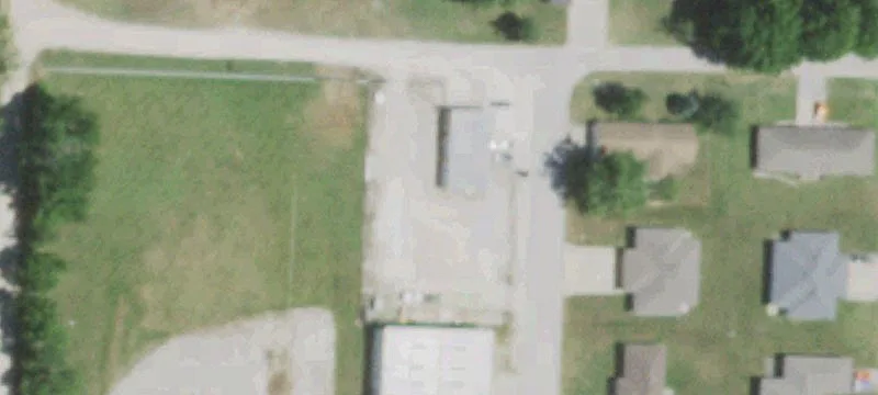 943 Walnut Ave