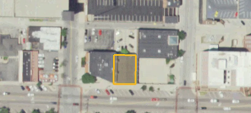 609 Broadway