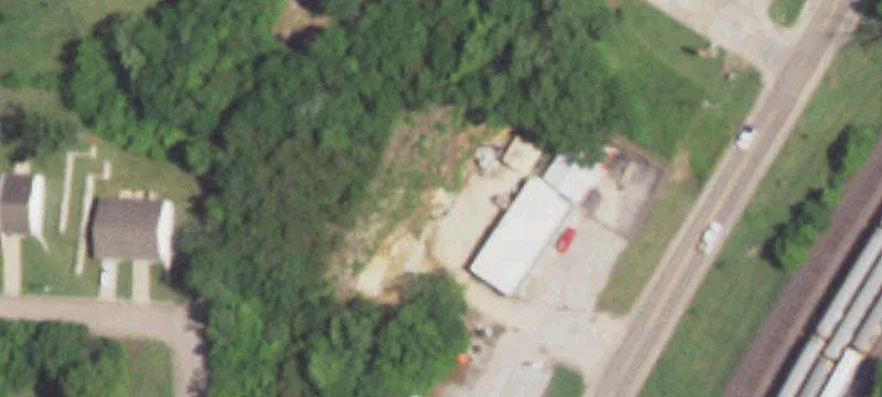 1800 Main St