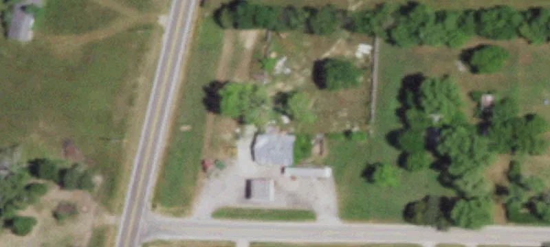 1121 Farm Rd 28