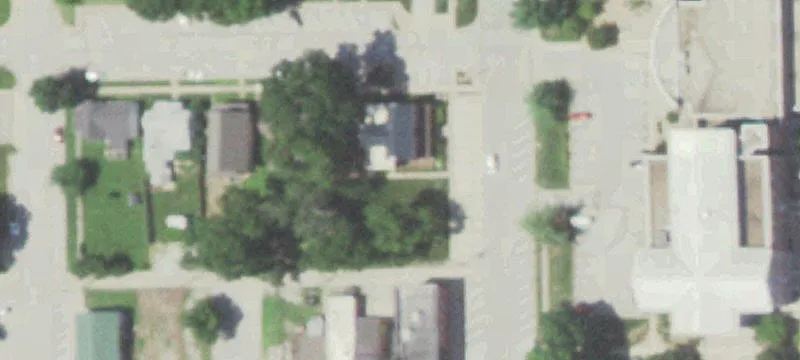 500 3rd St