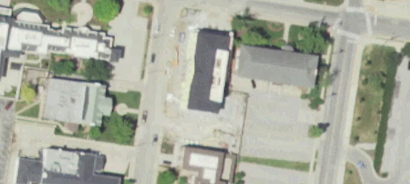 802 Richmond Ave