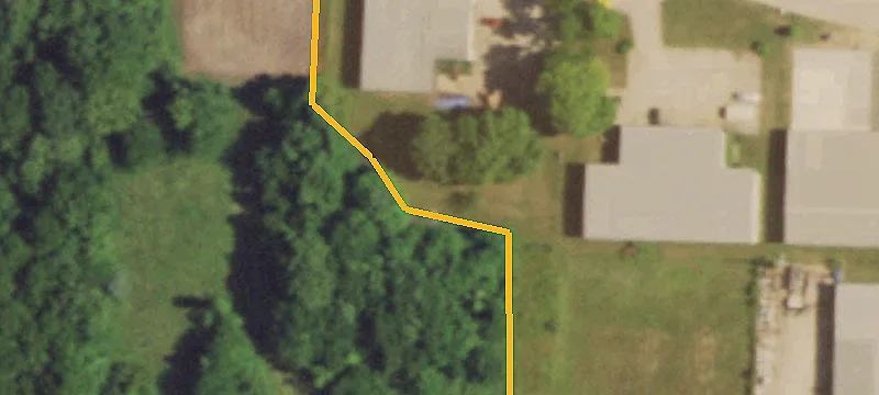 305 Locust Ct