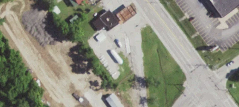 8647 Commercial Blvd