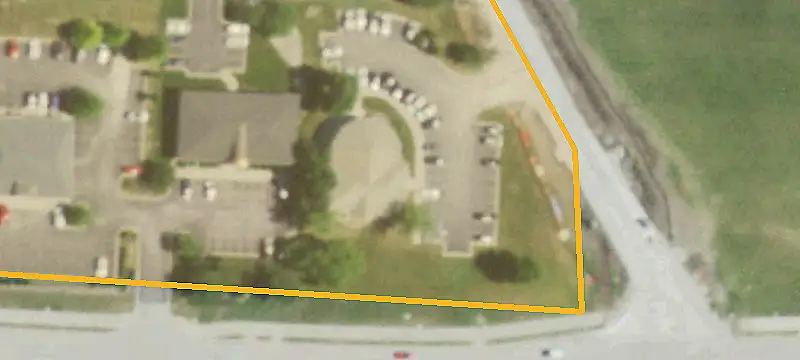 10 Chipman Rd