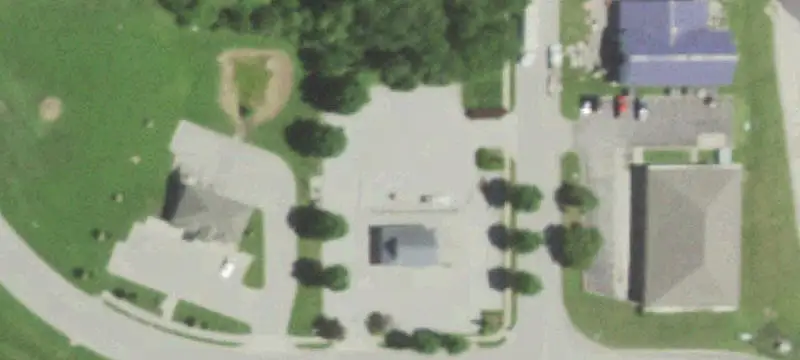 700 Country Rd