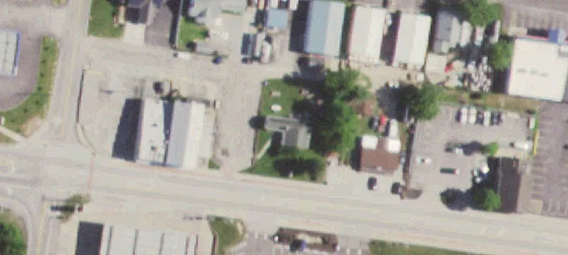 1035 Main St