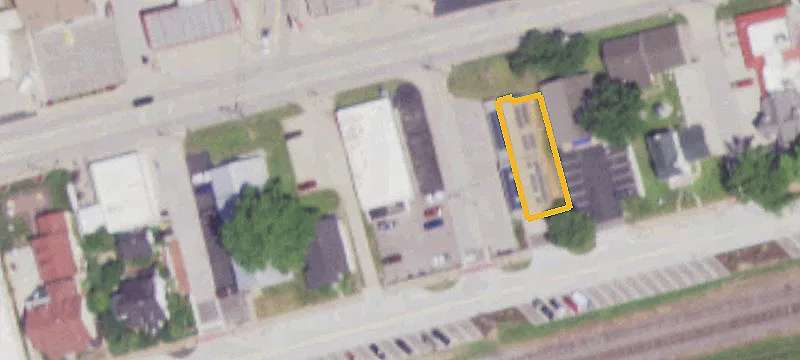302 Pearce Blvd