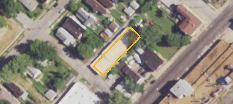 115 Iron St
