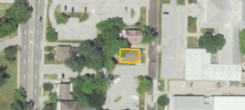 103 Willis Ave