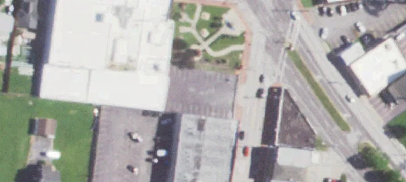 2557 Woodson Rd