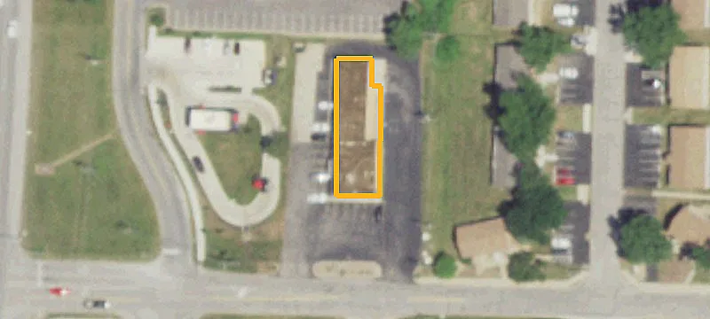 908 Chipman Rd