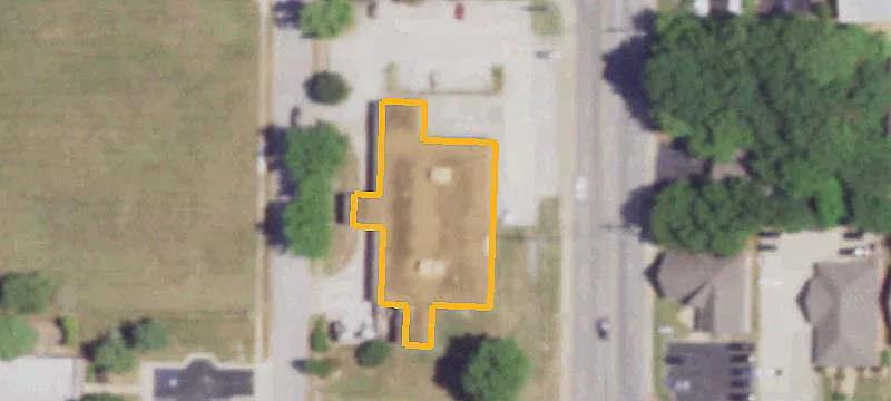 1350 Woodhurst Dr