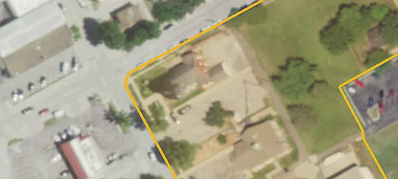 401 Douglas St