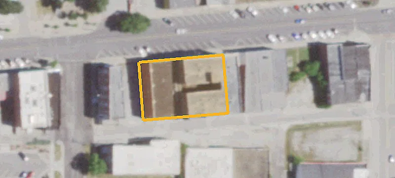 412 Commercial St
