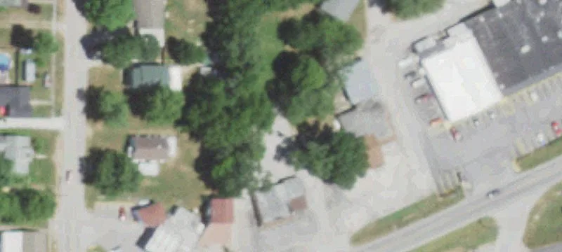 106 Boone St