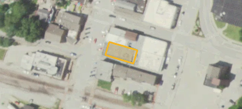 11 Main St