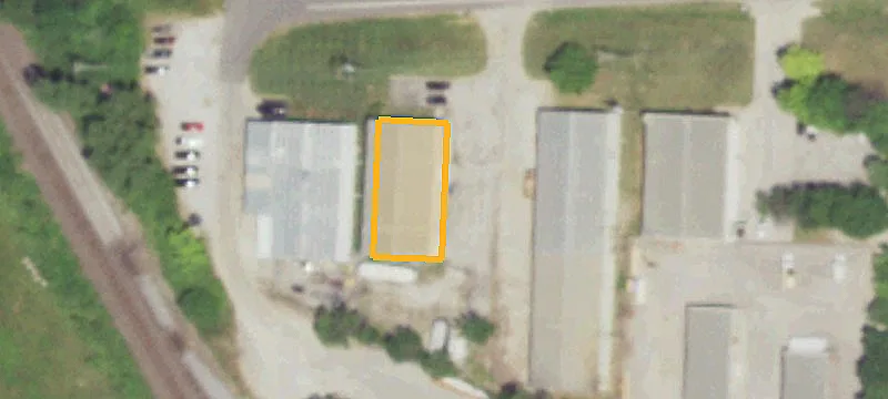 95 Oldham Pkwy