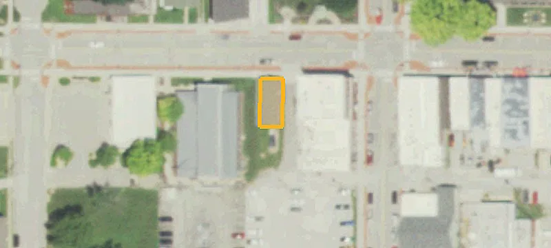 105 Main St