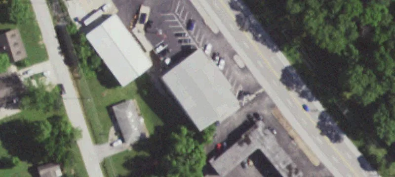 8733 Commercial Blvd