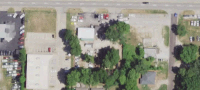 3118 Chestnut Expy
