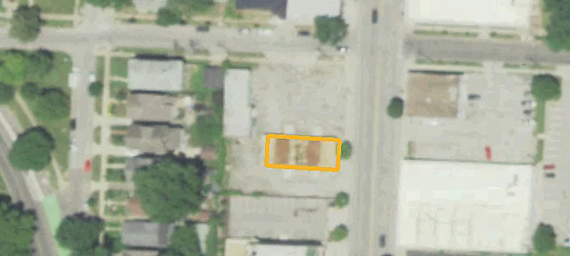 4504 Troost Ave