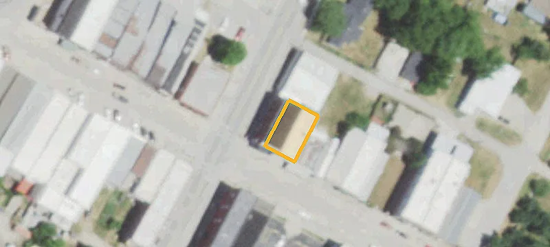100 Main St