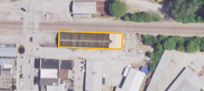8 Central Ave
